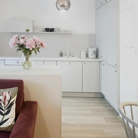 Stylish Urban Apartment-garden&parking&ac Apartmán