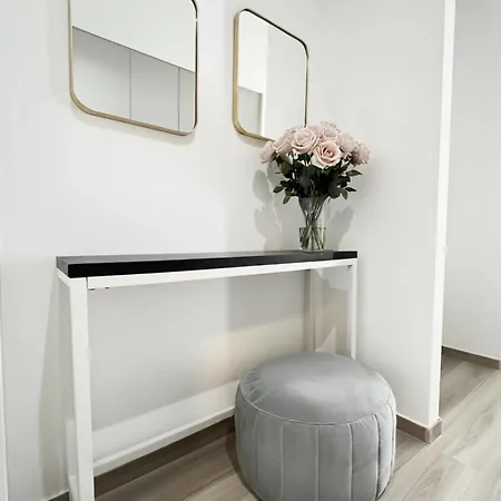 Stylish Urban Apartment-garden&parking&ac Bratislava